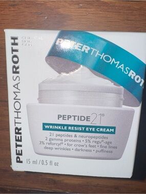 Peter Thomas Roth Peptide 21 Wrinkle Resist Eye Cream - White